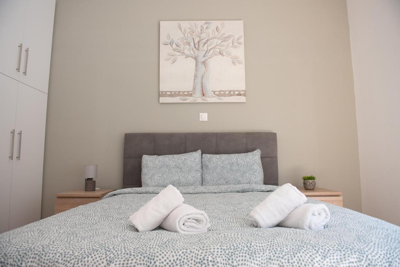 דירות אתונה Newly Renovated Flat 500M From Subway Station מראה חיצוני תמונה